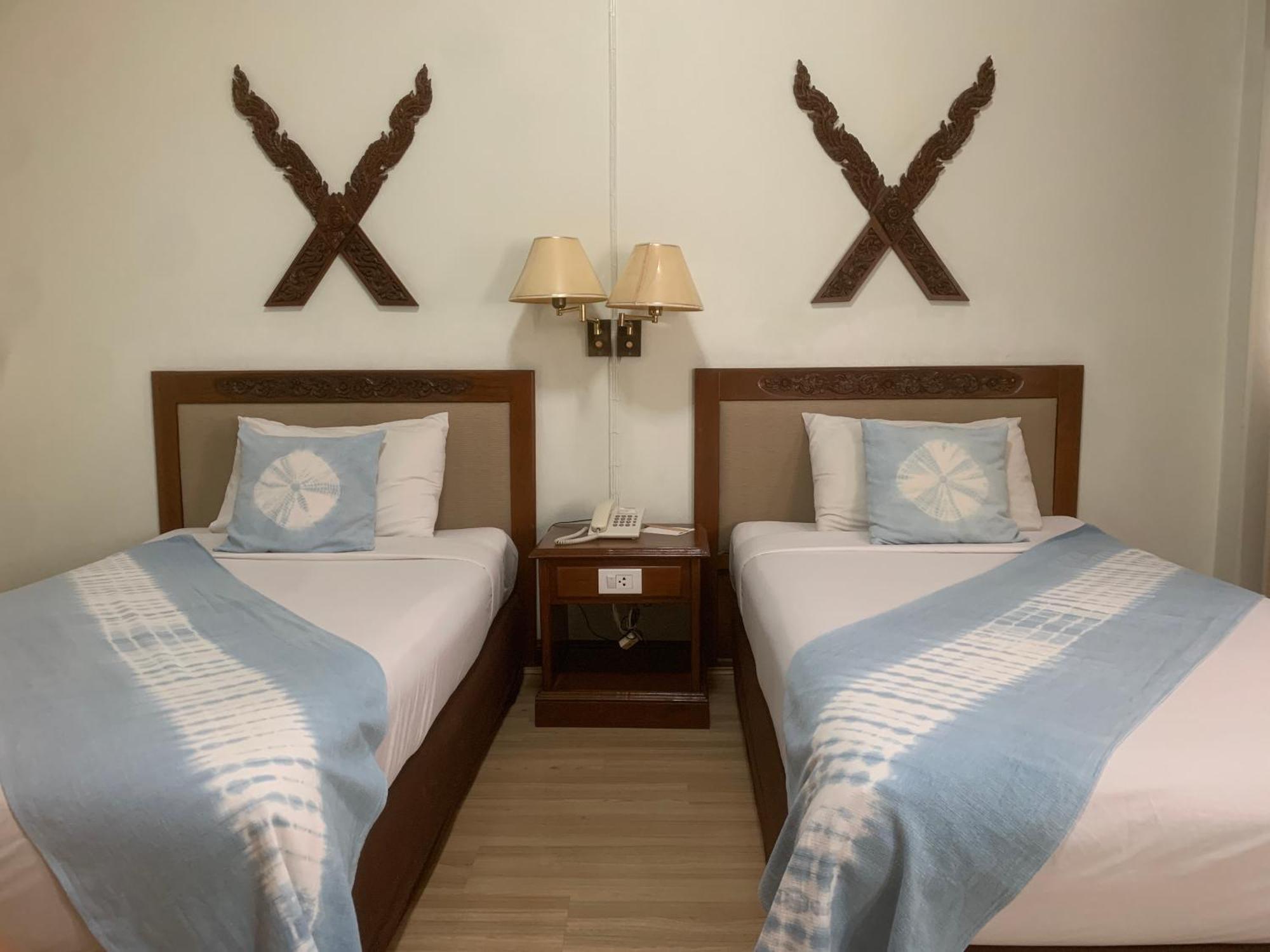 Maeyom Palace Hotel Phrae Eksteriør bilde