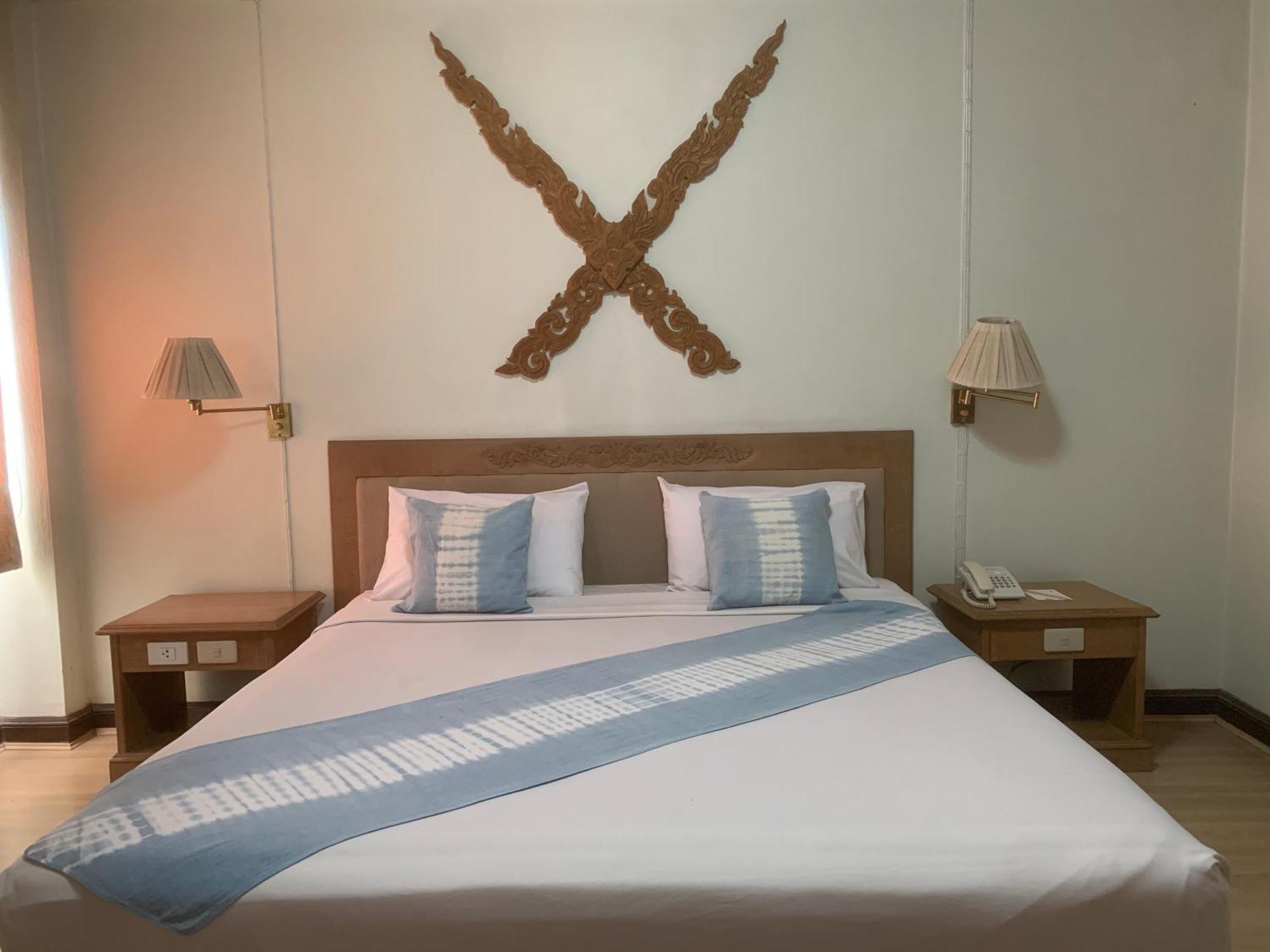 Maeyom Palace Hotel Phrae Eksteriør bilde