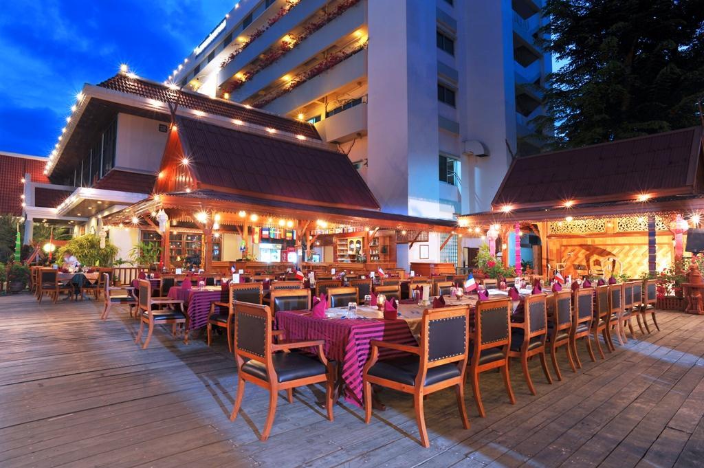 Maeyom Palace Hotel Phrae Eksteriør bilde