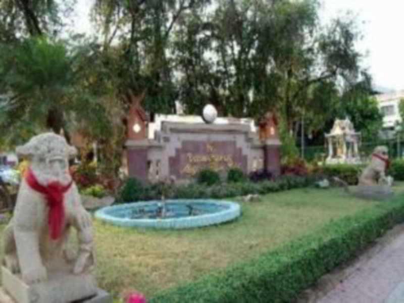 Maeyom Palace Hotel Phrae Eksteriør bilde